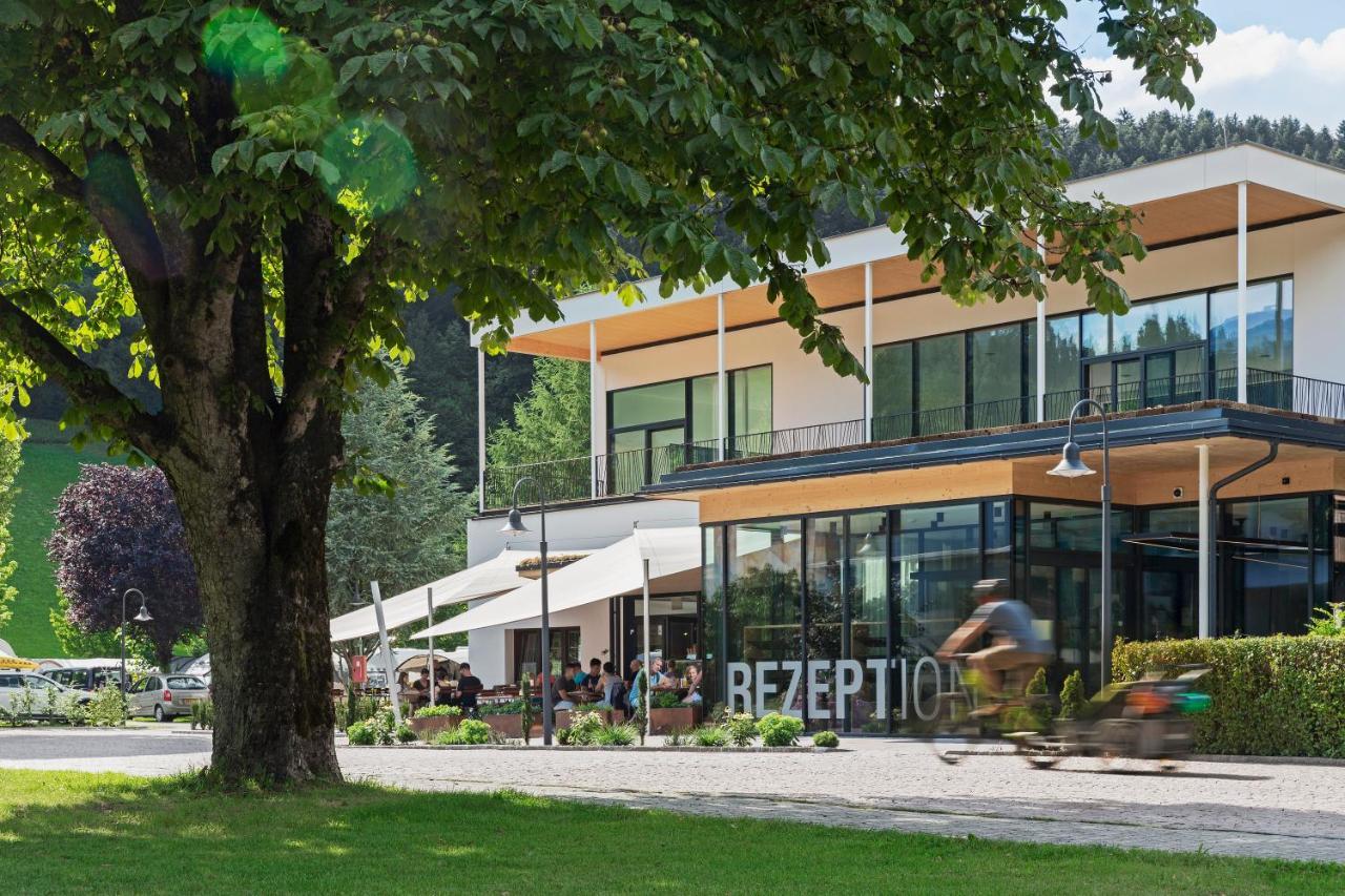 Natuerlich Hell. Aparthotel & Camping Fügen Εξωτερικό φωτογραφία